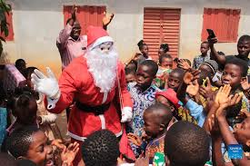 Santa brings food and joy to displaced children in DR Congo