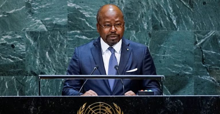 former PM Alain-Claude Bilie-By-Nze