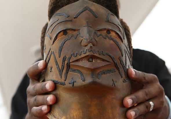 South Africa looted Zimbabwean remains and sacred artefacts