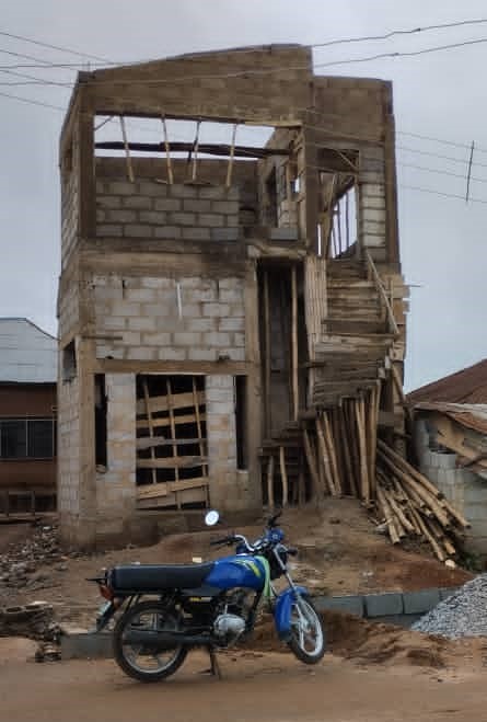 Proposed Microfinance Bank & Commercial Hub, Dugbe, IbadanIntegrated Vertical Density and Multi-Level Transit Infrastructure: A major commercial master plan proposed for the high-density business district of Dugbe, Ibadan.