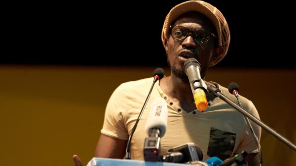 Ras Bath, detained Malian journalist, rejects charges as the trial begins