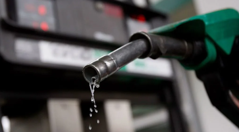 Petrol Reaches 1,500 as Nigerians Prepare for Increased Transportation and Food Prices
