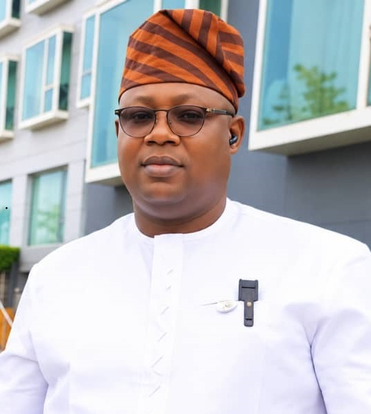 ADEWALE ADENRELE D’Costy 